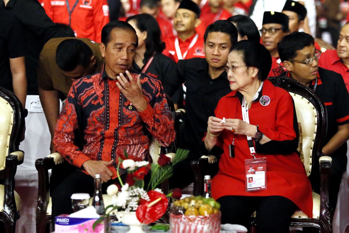 Mega Minta Kader PDIP Mengawal Jokowi sampai Tuntas