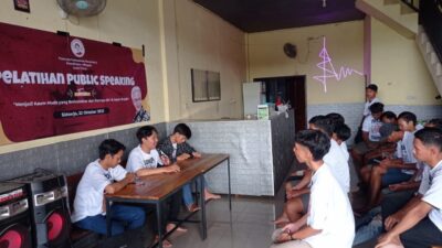 Pemuda Mahasiswa Sidoarjo Mengadakan Pelatihan Public Speaking untuk Generasi Milenial