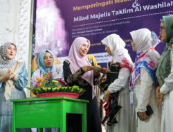 Ulang Tahun ke-52, Jemaah Majelis Taklim & Santri Al Washila mendoakan Ning Atikoh Ganjar