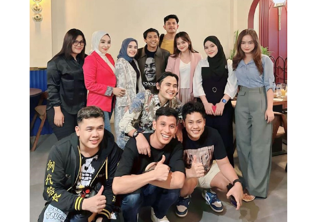 Pastikan Masa Depan Ekonomi Kreatif Riau Cerah, Raja Antoni Kumpul Bersama Content Creator