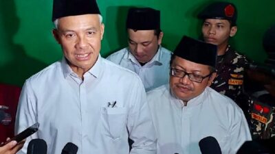 Insyaallah, Ganjar Diminta untuk Tidak Khawatirkan Hasil Survei karena Ada Dukungan dari Kiai dan Santri