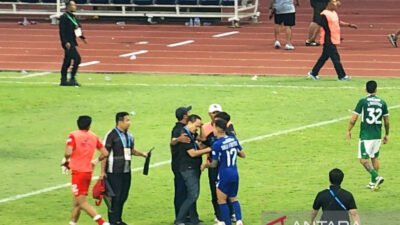 Kerusuhan dalam Pertandingan PSIS Vs PSS Sleman, CEO Yoyok Sakawi Memberikan Tanggapan yang Tegas!