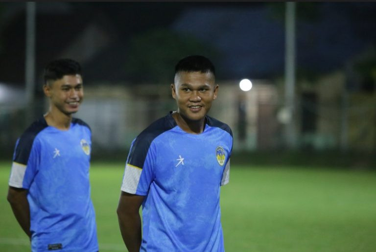 Harapan 2 Pemain Baru PSIM Jogja Saat Memulai Latihan