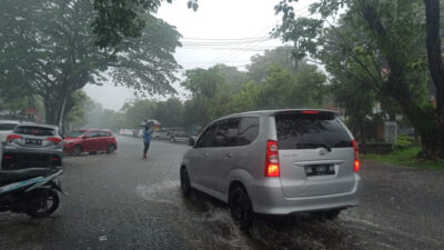 Cuaca di Bali pada Sabtu (2/12): Badung dan Tabanan Berpotensi Hujan Lebat dan Petir