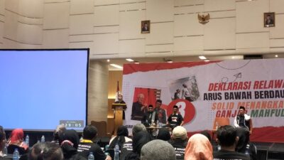 Deklarasi Dukung Pasangan Ganjar-Mahfud Md oleh Arus Bawah Di Surabaya