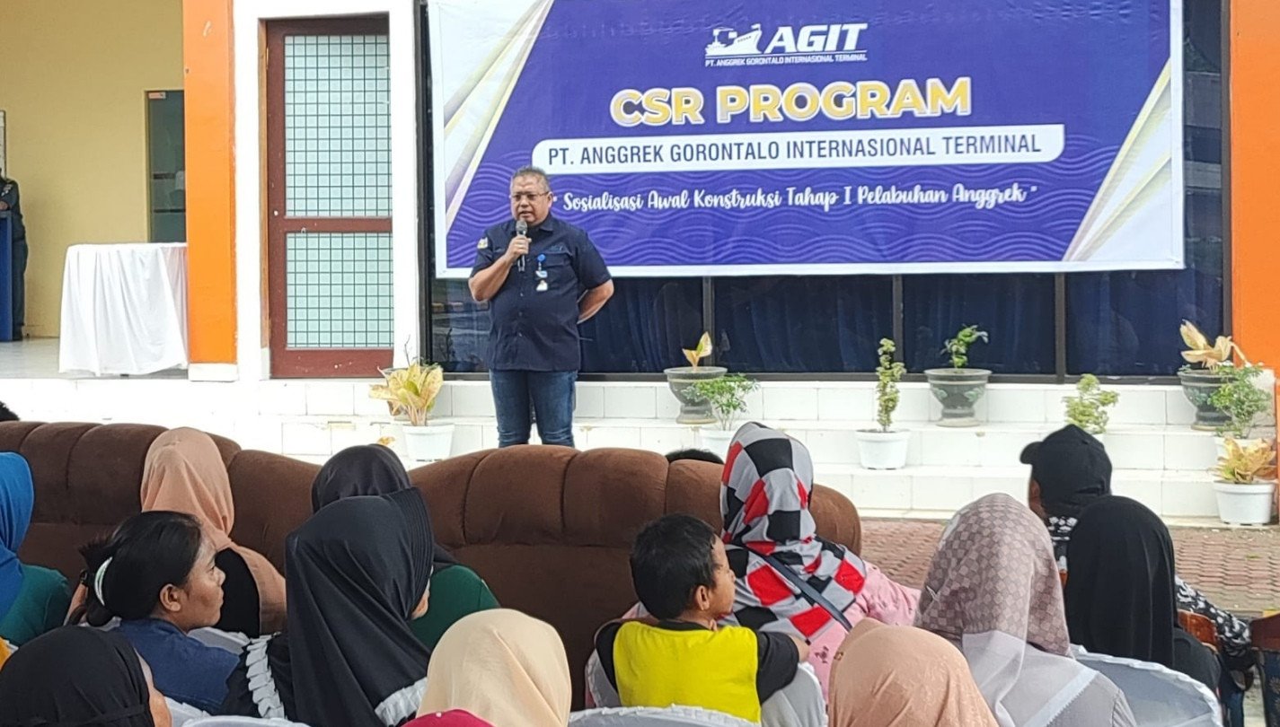 PT Anggrek Gorontalo International Terminal Menyalurkan 500 Paket Sembako dalam Menyambut Tahun Baru 2024