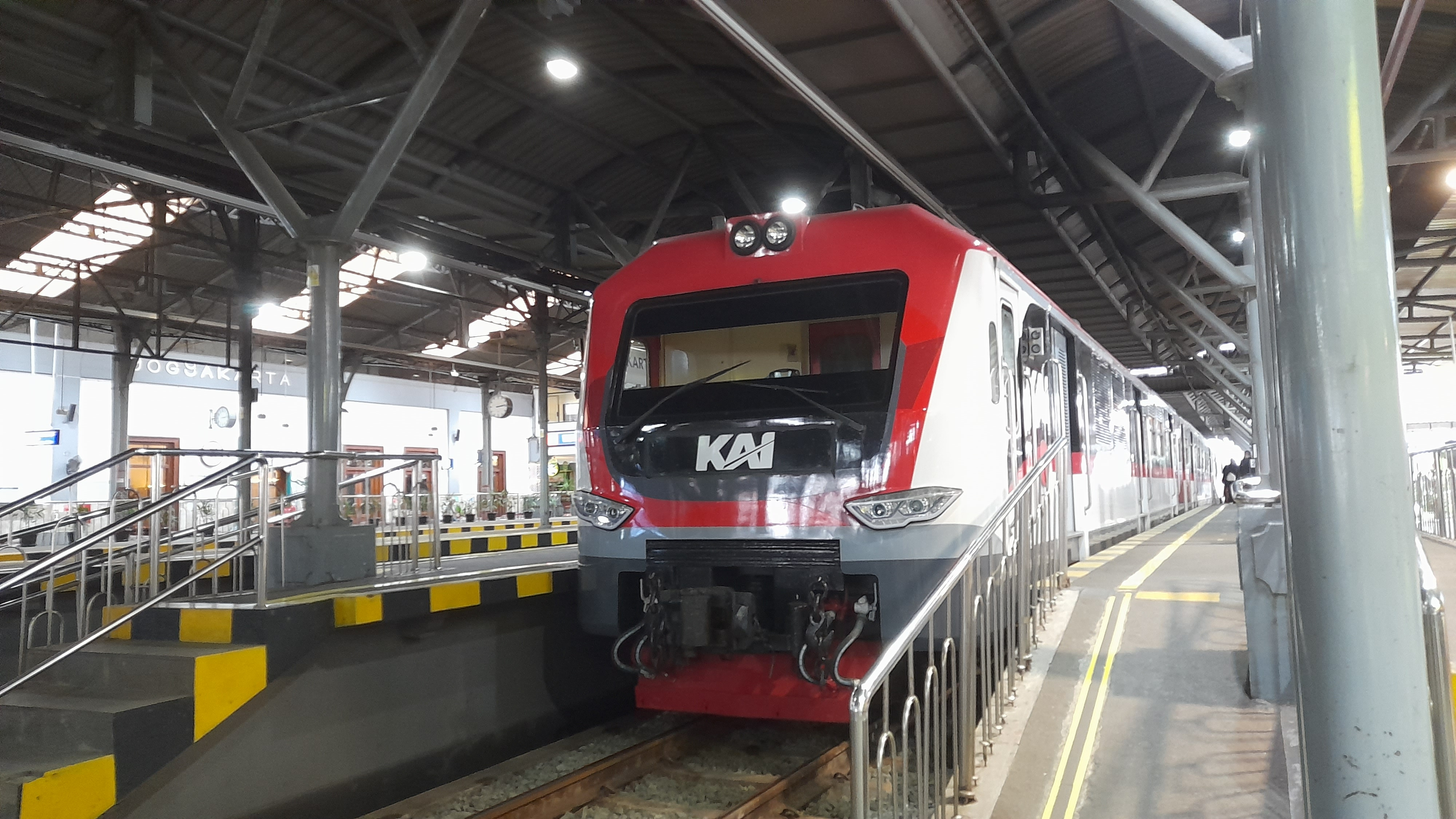 Jadwal Kereta Rel Listrik (KRL) Jogja-Solo, Hari Senin 29 Juli 2024