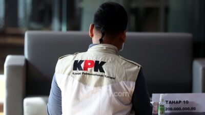 Operasi Tangkap Tangan KPK Berhasil Mengamankan Bupati Labuhanbatu