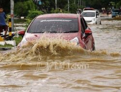 Banjir Melanda Desa Karangligar Karawang karena Sungai Cibeet dan Citarum Meluap, Ratusan Rumah Terendam