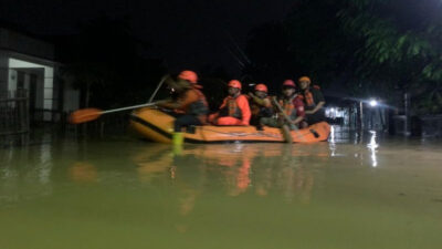 Banjir Melanda Dua Desa di Sragen, Air Naik Hingga 1,5 Meter