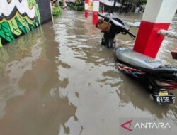 Banjir Masih Menggenangi 12 Kelurahan di Jakarta Selatan Hingga Malam Minggu