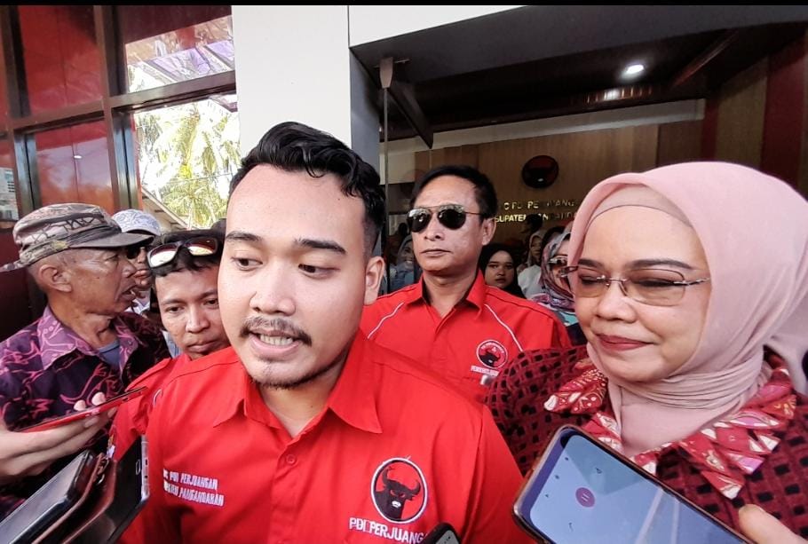 Arief Mewakili Generasi Milenial dalam Daftar Calon Bupati untuk Pilkada 2024