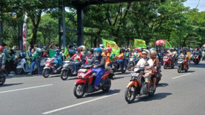 Padatnya Jalan Ahmad Yani karena Massa Buruh, Pengguna Jalan Keluhkan Kemacetan