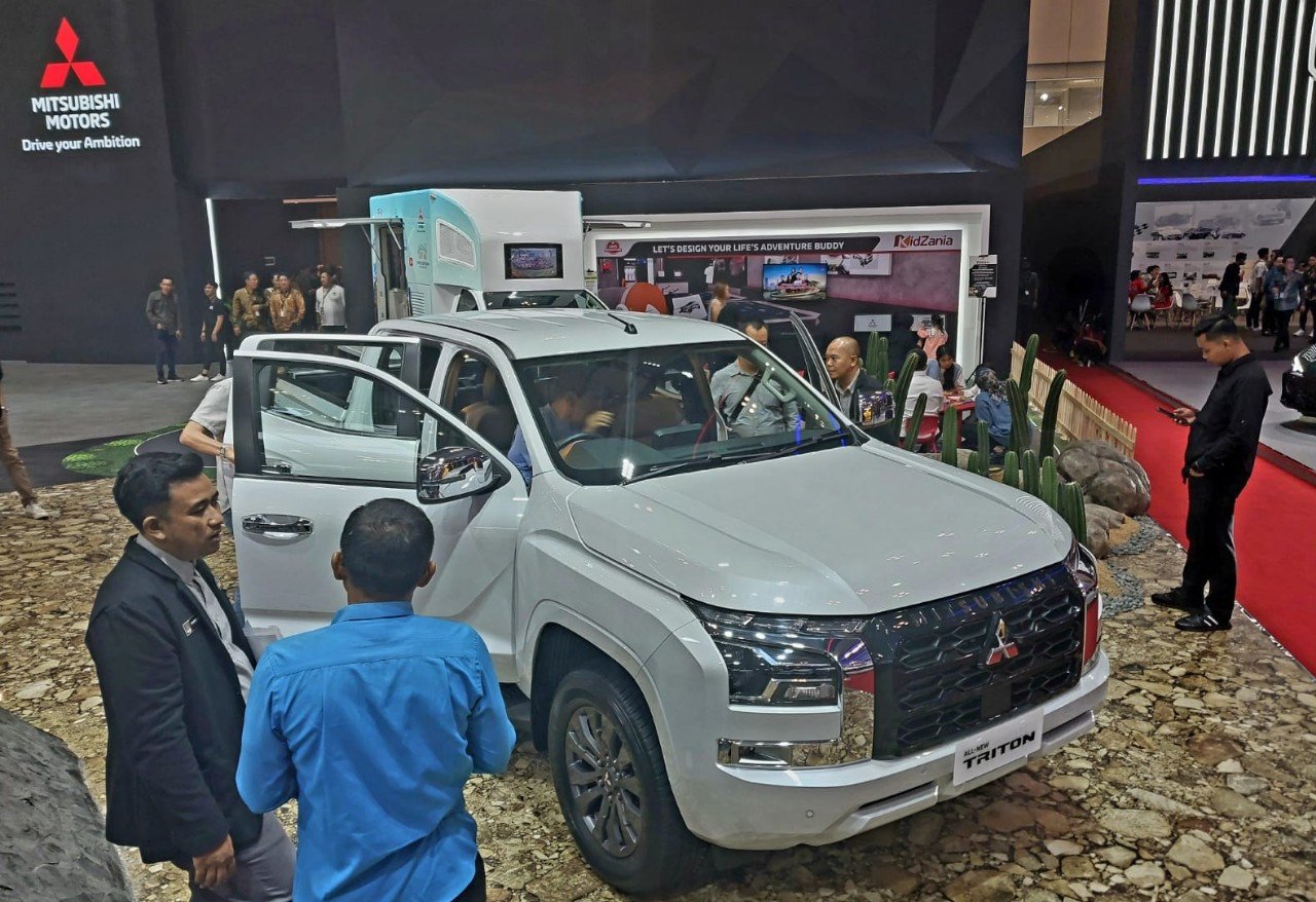 Penyempurnaan di All New Mitsubishi Triton Dikembangkan untuk Mendukung Kegiatan Berat