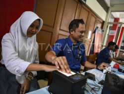 Cara Kerja KTP-el Sebagai Kunci Kontak Motor