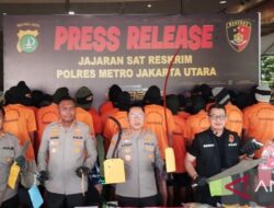 Marak Tawuran: Polisi Incar Penjual Senjata Tajam